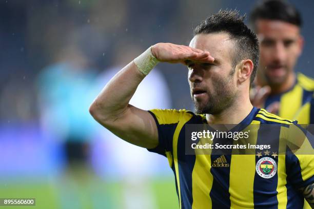 Mathieu Valbuena of Fenerbahce celebrates 2-0 during the Turkish Super lig match between Fenerbahce v Karabukspor at the Sukru Saracoglustadion on...