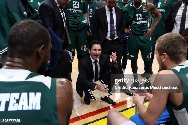 Xavi Pascual, Head Coach of Panathinaikos Superfoods Athens react during the 2017/2018 Turkish Airlines EuroLeague Regular Season Round 13 game...