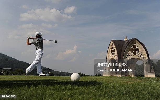 Argentina's Tano Goya tees off at number 18 during the European PGA Moravia Silesia Open golf tournament in Celadna on August 2, 2009. Sweden's Oskar...