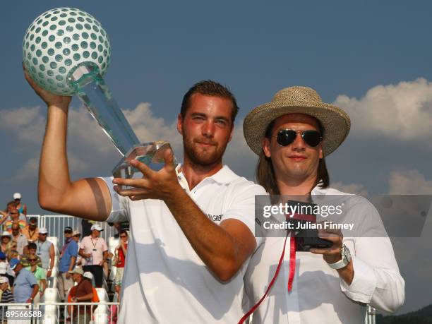 Alojz Rysavy of Alo Diamonds with tournament winner Oskar Henningsson of Sweden during day four of the Moravia Silesia Open Golf on August 2, 2009 in...