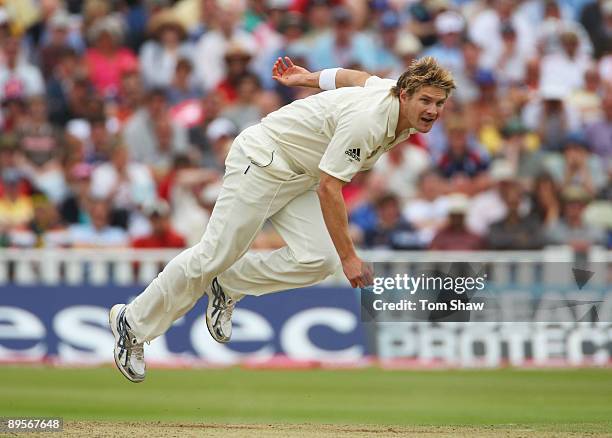 Shane Watson of Australia bowls during day four of the npower 3rd Ashes Test Match between England and Australia at Edgbaston on August 2, 2009 in...