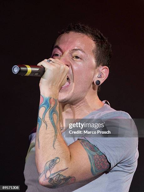 Chester Bennington of Linkin Park performs live at Ferropolis on August 2, 2009 in Graefenhainichen, Germany.