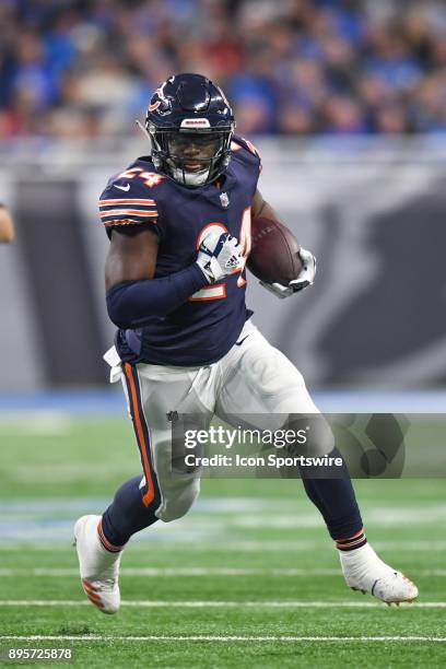 Chicago Bears running back Jordan Howard runs the ball during a game between the Chicago Bears and the Detroit Lions on December 16 at Ford Field in...