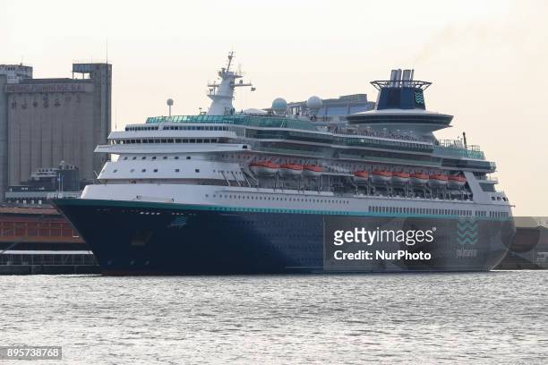 Rio de Janeiro, Brazil, December 19, 2017: During the 2017-2018 cruise season, more than 400,000 tourists are expected between December 2017 and...