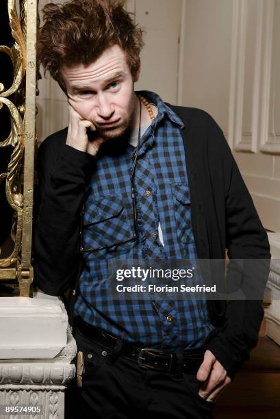 Mrk Rendall Mark Rendall Photos and Premium High Res Pictures - Getty Images