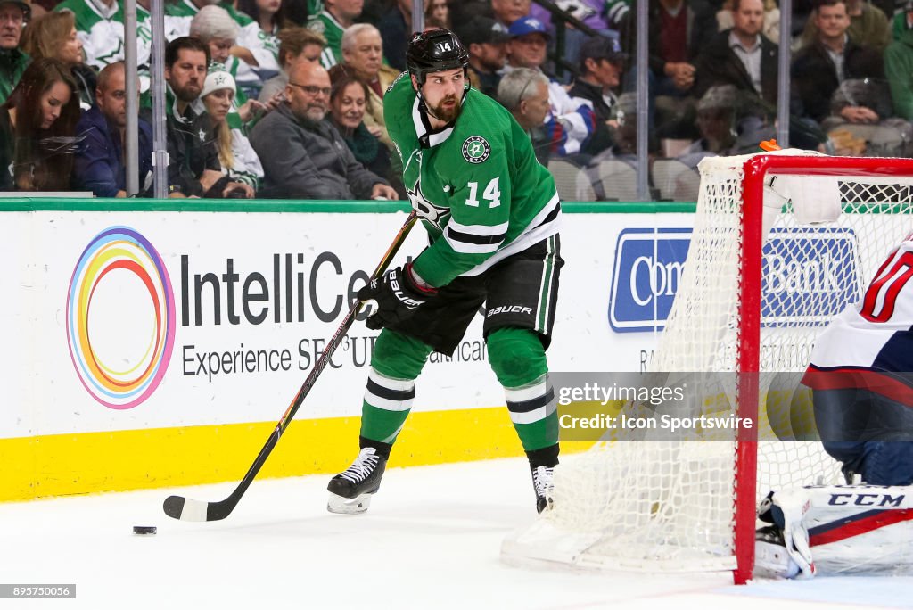 NHL: DEC 19 Capitals at Stars