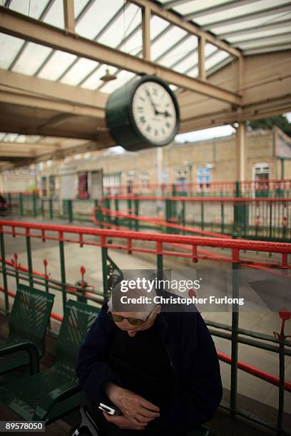 Carnforth Clock Legendary Clock From Film Brief Encounter Is Wound Up For The Week ...