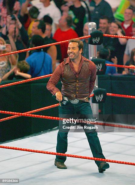 Actor Jeremy Piven guest hosts WWE's "Monday Night Raw" on USA Network at Mohegan Sun on August 3, 2009 in Uncasville, Connecticut.