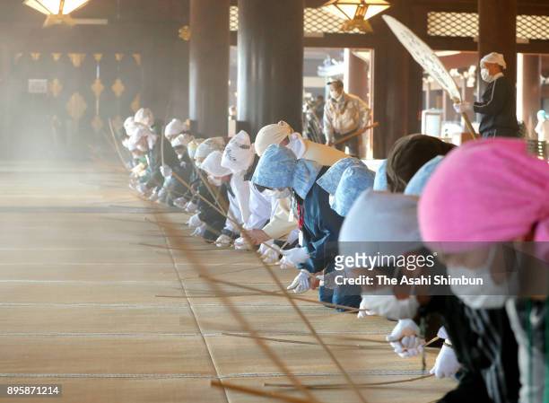 Buddhist monks and practitioners attend the annual dusting at Higashi Honganji Temple on December 20, 2017 in Kyoto, Japan. The dusting is in a...