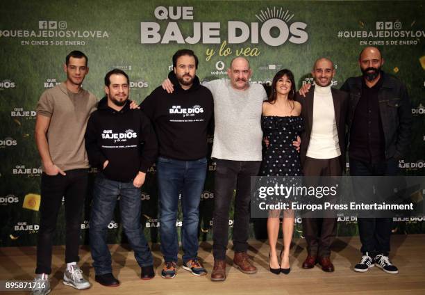 Spanish actors Joel Bosqued, Juan Manuel Montilla 'El Langui', director Curro Velazquez, actors Karra Elejalde, Macarena Garcia, Alain Hernandez and...