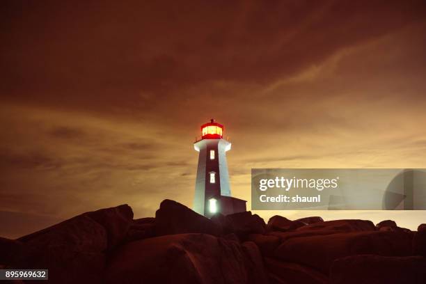 cloud-typologien - peggys cove stock-fotos und bilder
