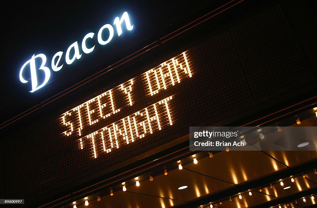 Steely Dan In Concert - July 31, 2009