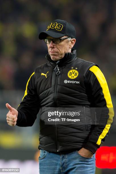 Head coach Peter Stoeger of Dortmund gestures , daumen hoch during the Bundesliga match between Borussia Dortmund and TSG 1899 Hoffenheim at Signal...