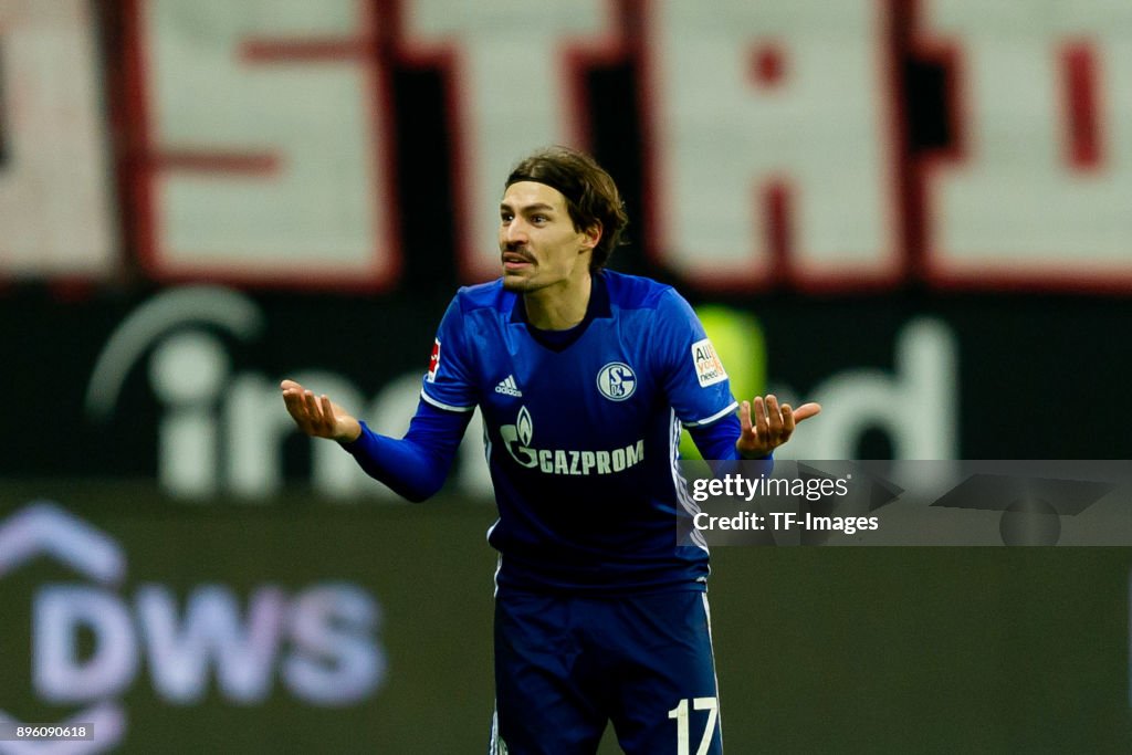 Eintracht Frankfurt v FC Schalke 04 - Bundesliga