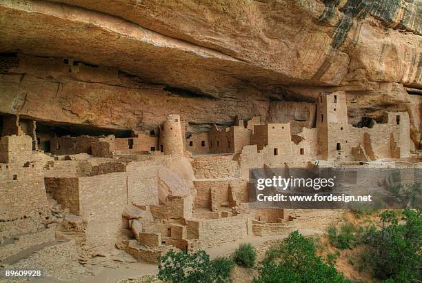 mesa verde colorado - cliff dwelling stock-fotos und bilder