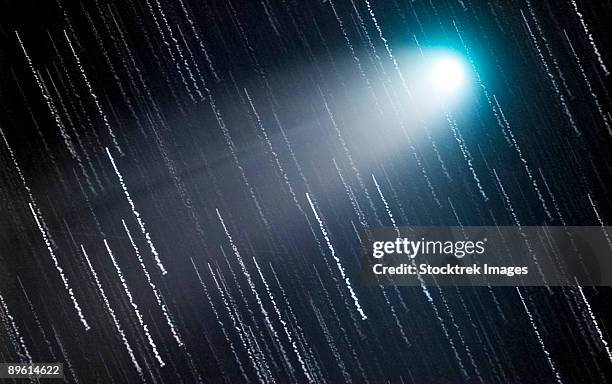 comet c/2001 q4 (neat) was discovered on august 24, 2001 by the near-earth asteroid tracking program (neat). - comet nucleus stock pictures, royalty-free photos & images