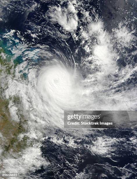 march 9, 2009 - tropical cyclone hamish off australia.  - ciclón fotografías e imágenes de stock