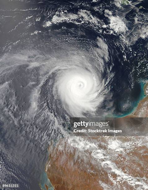 december 25, 2008 - tropical cyclone billy off the coast of western australia. - australia from space stock-fotos und bilder