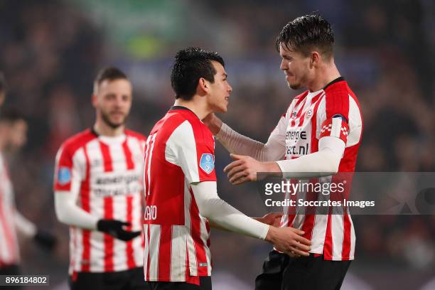 Hirving Lozano of PSV celebrates 3-1 with Marco van Ginkel of PSV during the Dutch KNVB Beker match between PSV v VVV-Venlo at the Philips Stadium on...