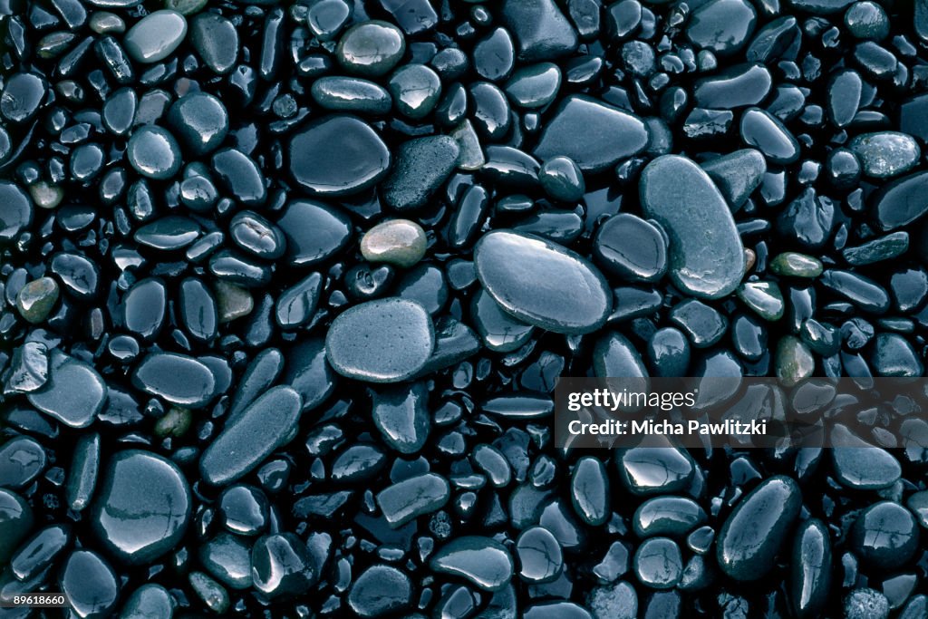 Shiny black rocks