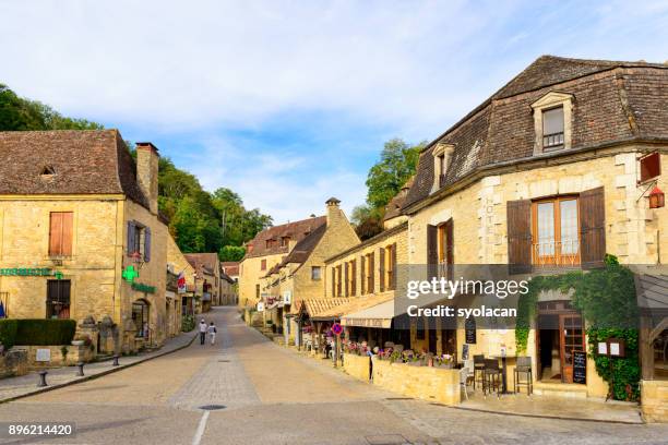 historic village gabarres de beynac in france - syolacan stock pictures, royalty-free photos & images