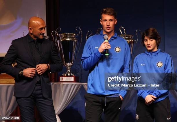 Internazionale Milano coach Luciano Spalletti and Andrea Pinamonti attend FC Internazionale Youth Teams Christmas Party on December 20, 2017 in near...