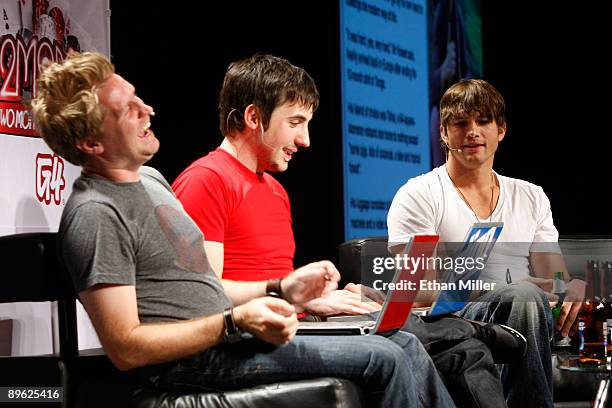 Co-creator of podcast "The Totally Rad Show" Alex Albrecht, Digg founder Kevin Rose and actor Ashton Kutcher speak during a taping of Diggnation, a...