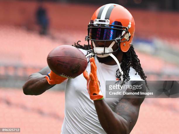 Wide receiver Sammie Coates of the Cleveland Browns catches a pass prior to a game on December 17, 2017 against the Baltimore Ravens at FirstEnergy...