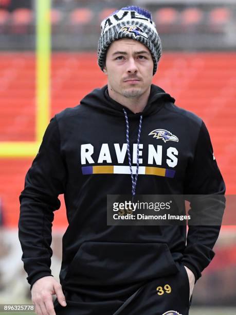 Running back Danny Woodhead of the Baltimore Ravens walks off the field prior to a game on December 17, 2017 against the Cleveland Browns at...