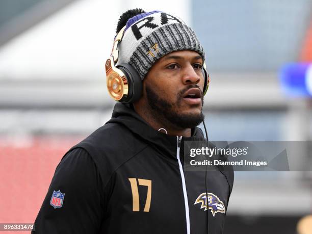 Wide receiver Mike Wallace of the Baltimore Ravens walks onto the field prior to a game on December 17, 2017 against the Cleveland Browns at...