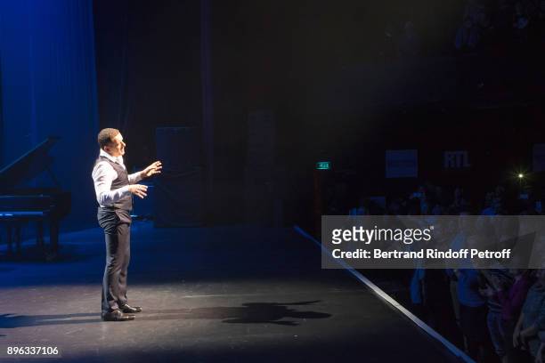 Dany Boon acknowledges the applause of the audience at the end of the "Dany de Boon Des Hauts-De-France" Show at L'Olympia on December 18, 2017 in...