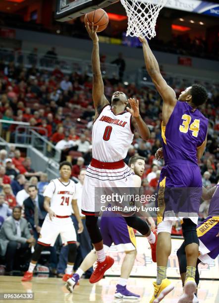 King of the Louisville Cardinals shoots the ball in the game against the Albany Great Danes at KFC YUM! Center on December 20, 2017 in Louisville,...