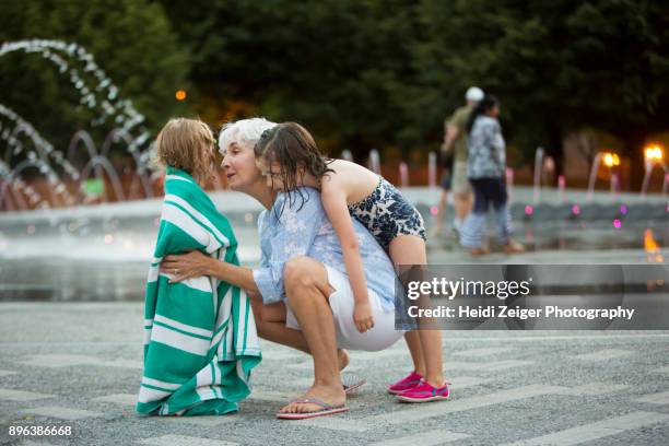 family moments - kid girl towel stock pictures, royalty-free photos & images