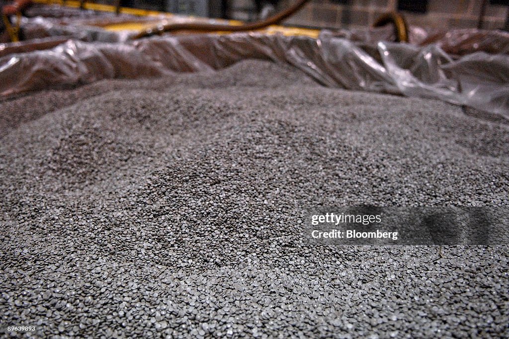 A mixture of raw and recycled plastic resin, or plastic pell
