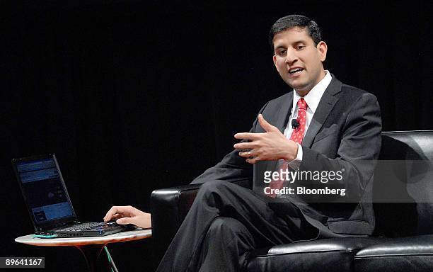 Vivek Kundra, chief information officer of the U.S. Government, gives a demonstration during the "Disruptive by Design" WIRED Magazine Business...