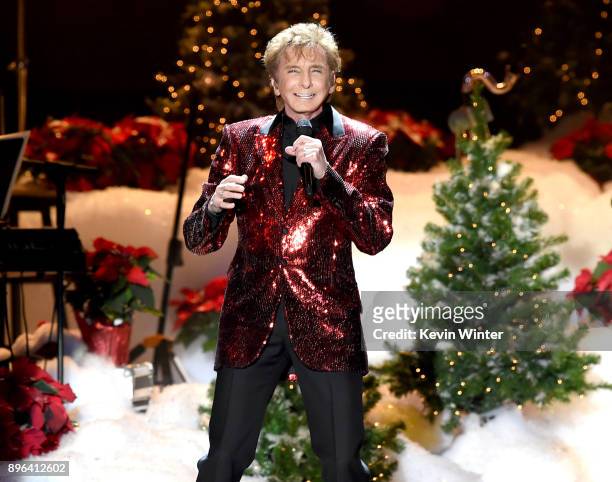Singer Barry Manilow performs during A Very Berry Christmas presented by KOST 103.5 at The Forum on December 20, 2017 in Inglewood, California.