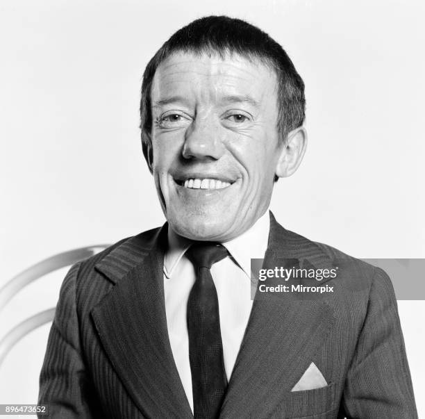 Kenny Baker, actor who plays robot character R2-D2 in new science fiction film, Star Wars, pictured in studio, London, 12th December 1977.