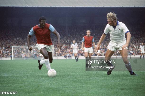 English League Division One match at Upton Park. West Ham United 5 v Leicester City 2. West Ham's Clyde Best on the ball faced by Graham Cross, 19th...
