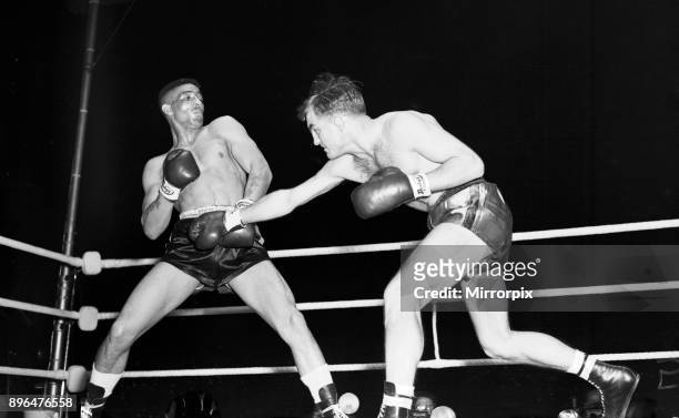 Randolph Turpin v Charles Numez, pictured in ring, fighting for vacant EBU middleweight title , at the White City Stadium, White City, London,...
