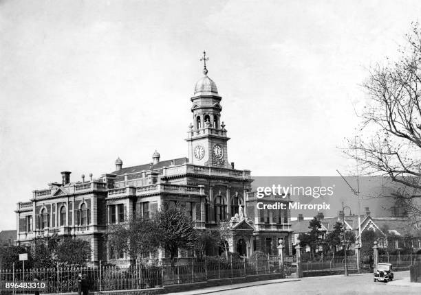 Llanelli Town Hall. Circa 1935.