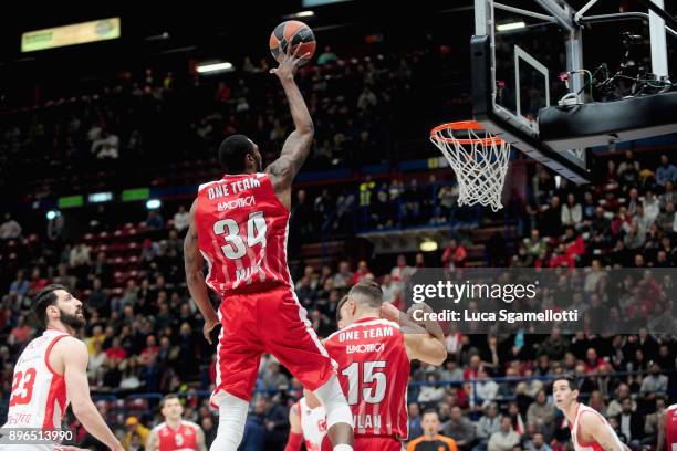 Cory Jefferson, #34 of AX Armani Exchange Olimpia Milan in action during the 2017/2018 Turkish Airlines EuroLeague Regular Season Round 13 game...