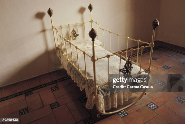 Lorca«s house in Fuente Vaqueros . Detail of a cradle in the writer«s house .