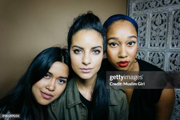 #muslimgirls night out - reunião-de-amigas - fotografias e filmes do acervo