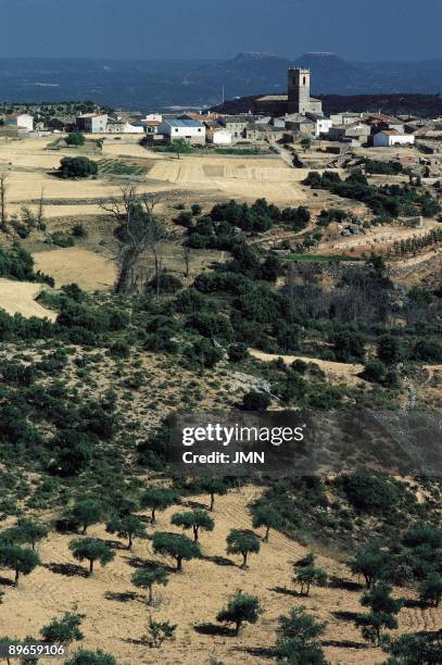 Solanillos del Extremo. Guadalajara Panoramic view of the village. To the bottom, the characteristic twins mounts well-known as ´Tetas de Viana´