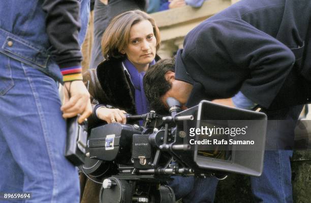 Pilar Miro directs the filming of a movie