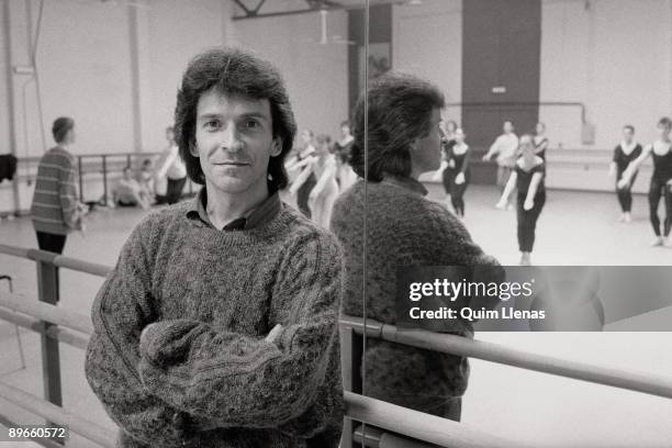 Victor Ullate, choreographer and dancer Ullate in the rehearsal room