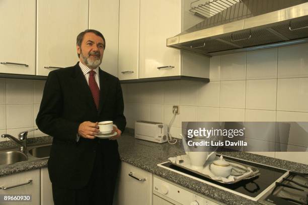 Jaime Mayor Oreja, Interior minister Jaime Mayor Oreja takes a coffee in the kitchen in the ministry of the presidency
