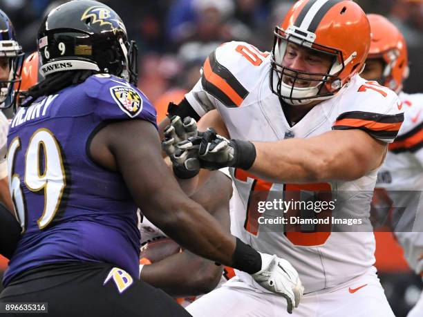 Right guard Kevin Zeitler of the Cleveland Browns engages defensive tackle Willie Henry of the Baltimore Ravens in the second quarter of a game on...