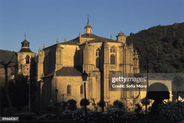 ´The way of Saint James´. Collegiate Church of Villafranca del Bierzo. Leon Panoramic view of the temple, located in the route of medieval...