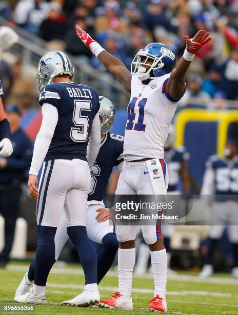 Dominique Rodgers-Cromartie of the New York Giants in action against the Dallas Cowboys on December 10, 2017 at MetLife Stadium in East Rutherford,...